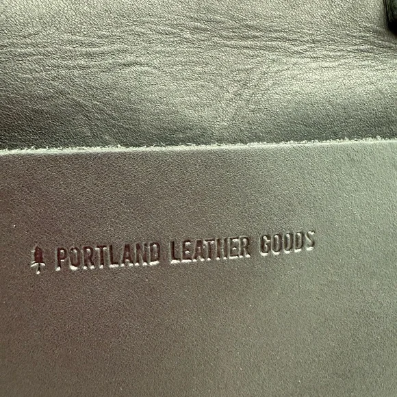 Portland Leather Black Tote Bag - Picture 2 of 13